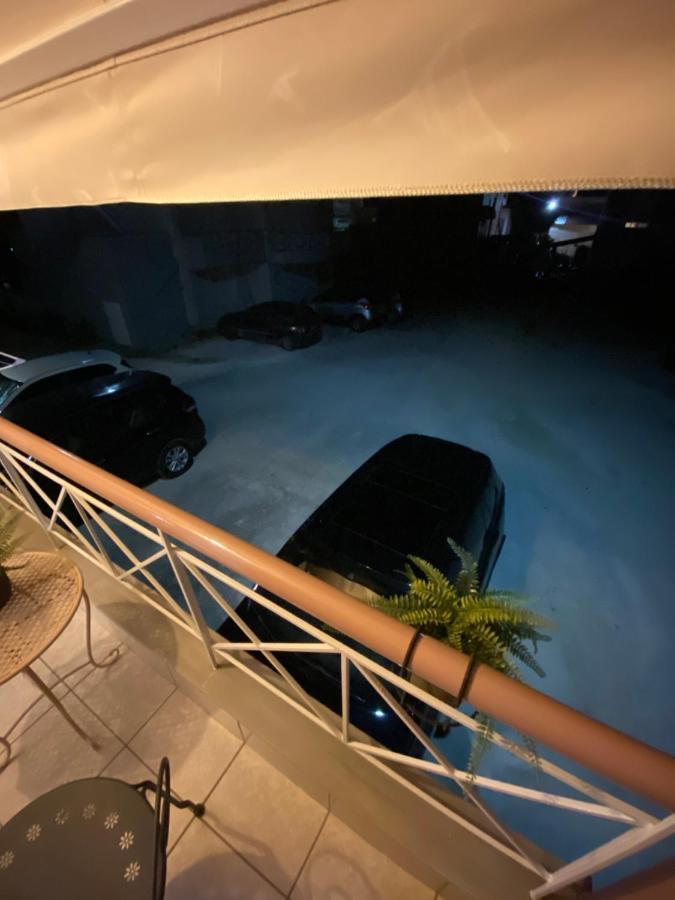 Voula'S Dream House Apartment Néa Péramos Bagian luar foto
